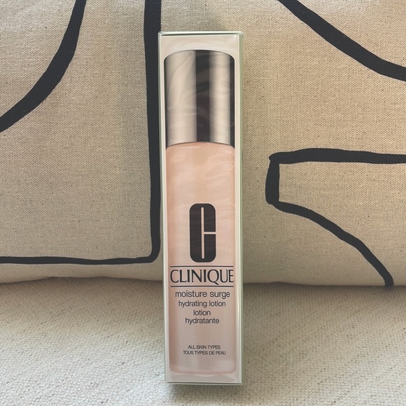 Clinique Moisture Surge Hydrating BRAND NEW IN BOX - Picture 7 of 7